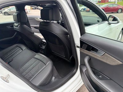 2023 Audi A4 45 S line Premium Plus quattro