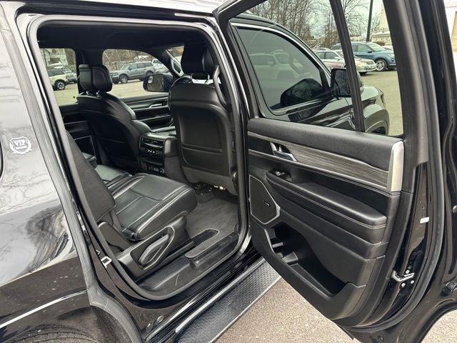 2023 Jeep Wagoneer Series II