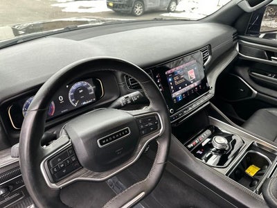 2023 Jeep Wagoneer Series II