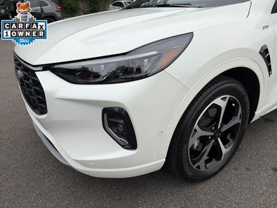 2023 Ford Escape ST-Line Elite