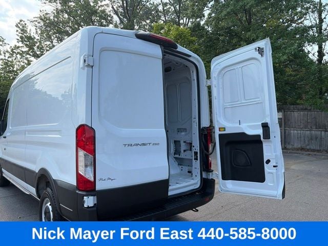 2025 Ford Transit-250 Base