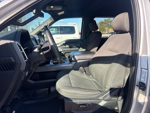 2016 Ford F-150 Base