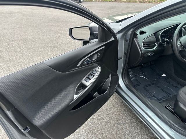 2023 Chevrolet Malibu LS 1FL