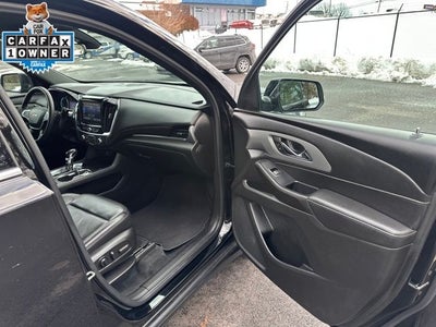 2022 Chevrolet Traverse LT Leather