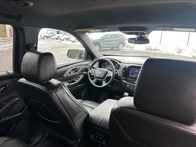 2022 Chevrolet Traverse LT Leather