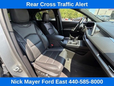 2025 Cadillac XT4 Premium Luxury