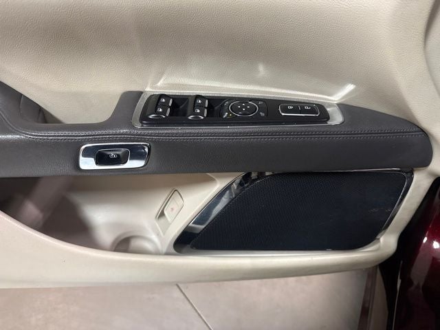 2017 Lincoln Continental Select