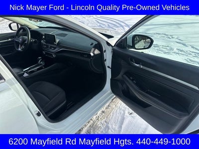 2023 Nissan Altima 2.5 SV