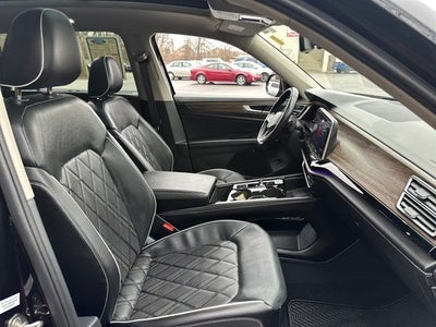 2024 Volkswagen Atlas 2.0T SEL Premium R-Line