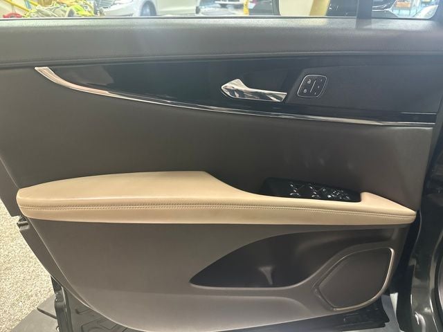 2022 Lincoln Nautilus Standard