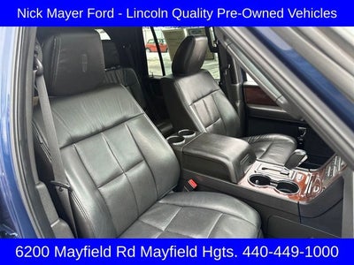 2011 Lincoln Navigator Base