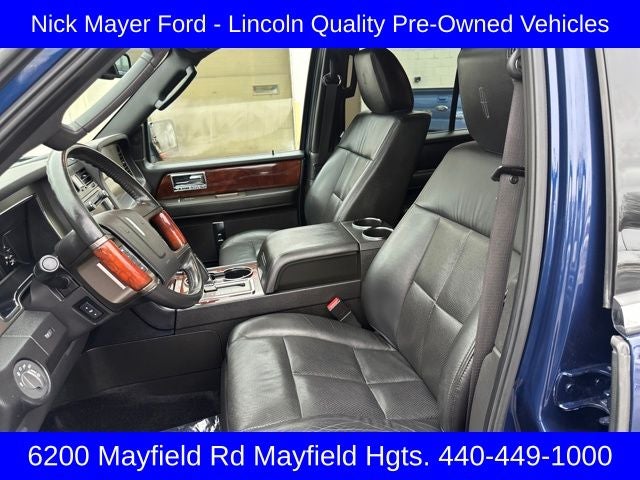 2011 Lincoln Navigator Base
