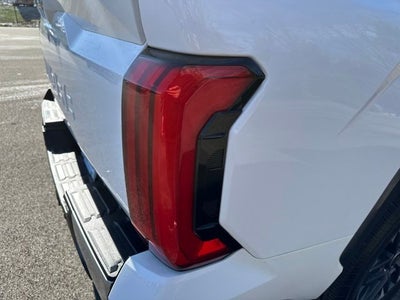 2023 Toyota Tundra Hybrid Limited