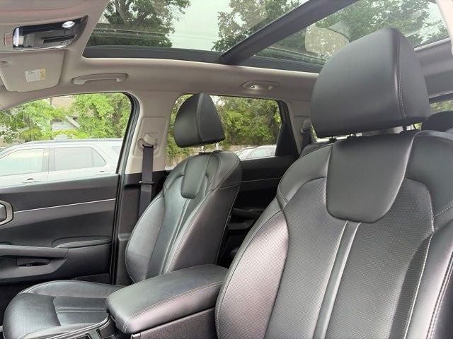 2025 Kia Sorento X-Line EX