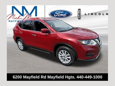 2017 Nissan Rogue SV