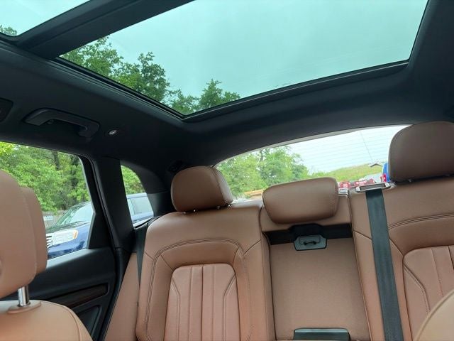 2023 Audi Q5 40 Premium quattro