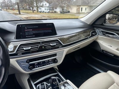 2018 BMW 7 Series 750i xDrive