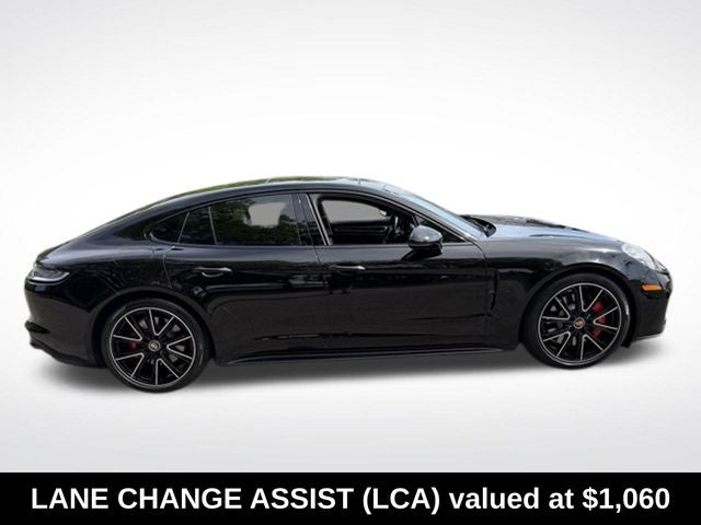2021 Porsche Panamera GTS