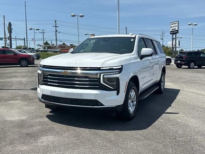 2026 Chevrolet Suburban LT