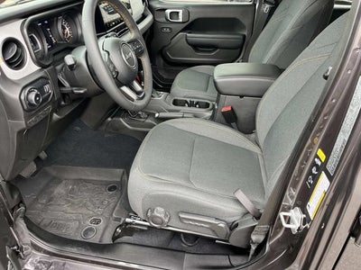 2024 Jeep Wrangler 4-Door Willys 4x4