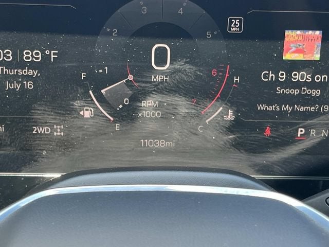 2025 GMC Yukon Elevation