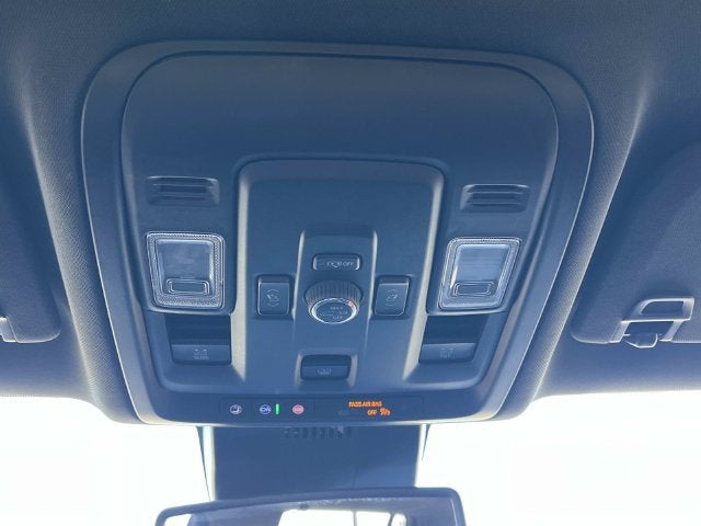 2025 Chevrolet Suburban LT - Photo 34