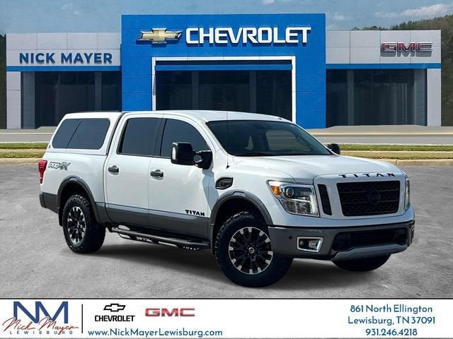 2017 Nissan Titan