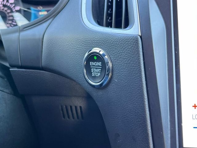 2023 Ford Edge SE
