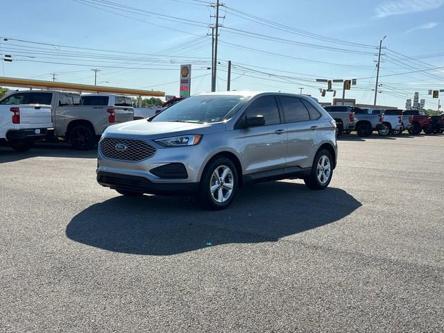 2023 Ford Edge SE