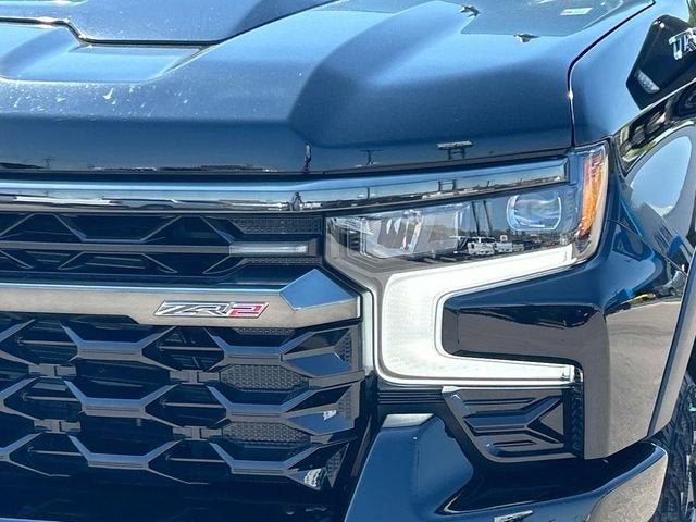 2025 Chevrolet Silverado 1500 ZR2 - Photo 10