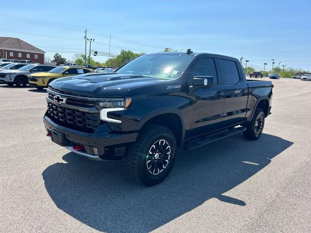 2025 Chevrolet Silverado 1500 ZR2 - Photo 8