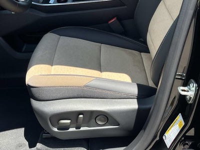 2027 Chevrolet Equinox FWD ACTIV