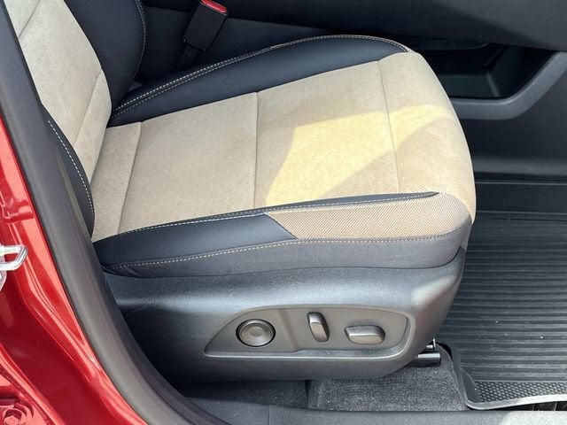 2025 Chevrolet Equinox ACTIV - Photo 24