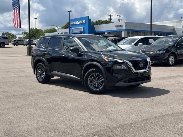 Used 2023 Nissan Rogue S with VIN 5N1BT3AB3PC915236 for sale in Lewisburg, TN