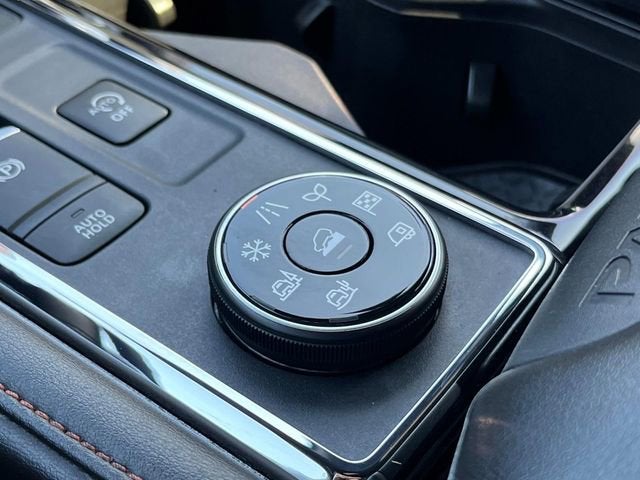 2024 Nissan Pathfinder Rock Creek 4WD