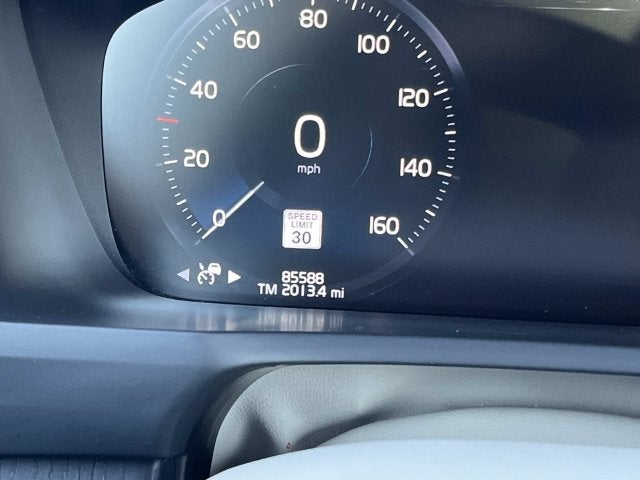 2020 Volvo XC90 T6 Momentum 6 Passenger