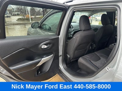 2019 Jeep Cherokee Latitude