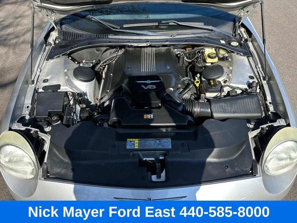 2004 Ford Thunderbird Base