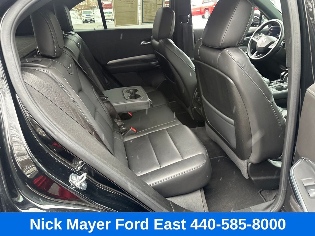 2025 Cadillac XT4 Premium Luxury