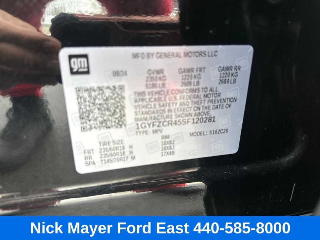 2025 Cadillac XT4 Premium Luxury