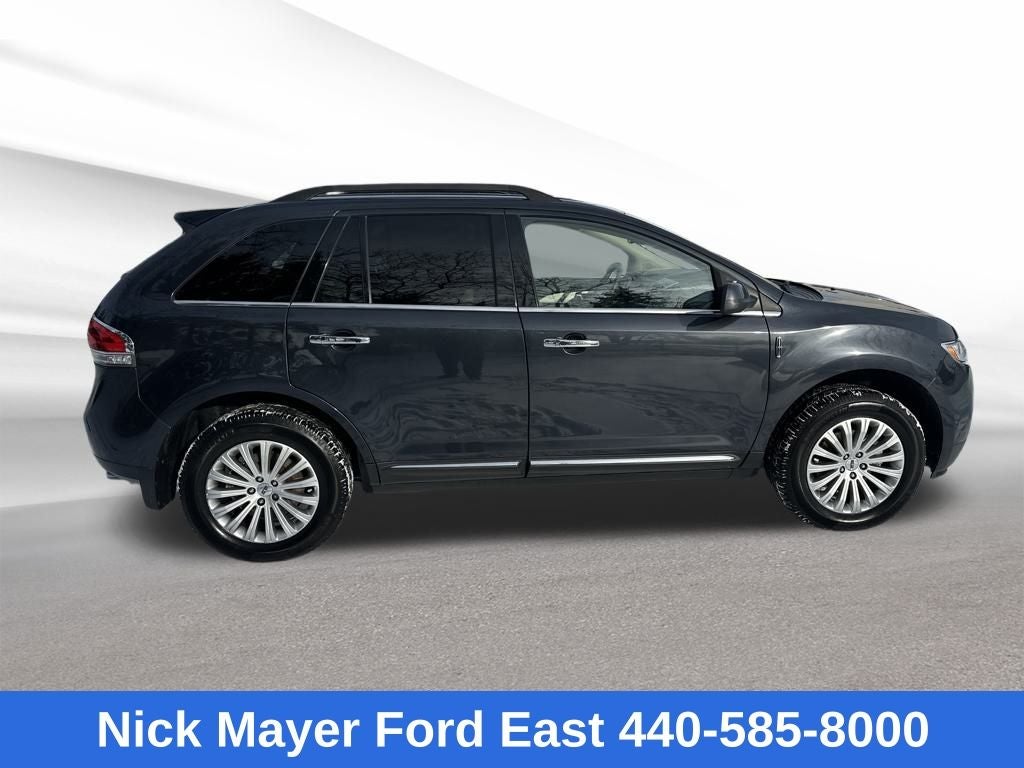 2013 Lincoln MKX Base