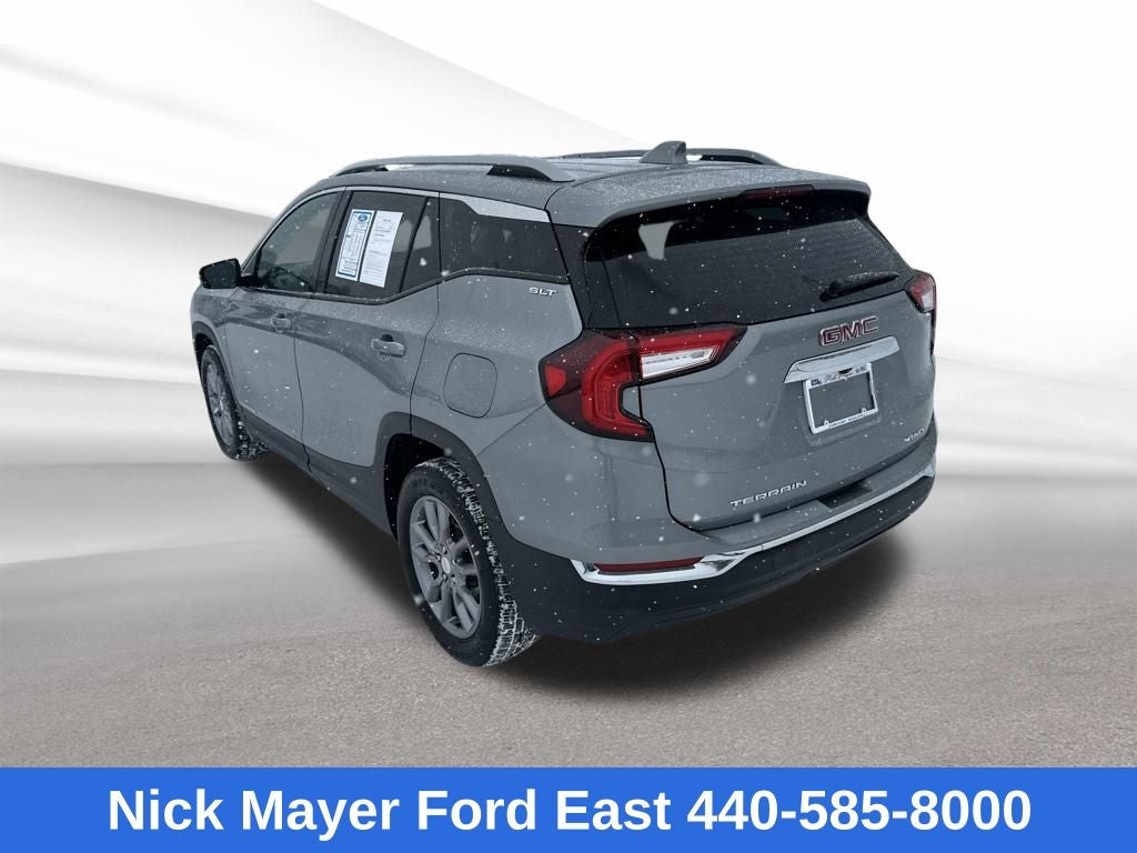 2023 GMC Terrain SLT