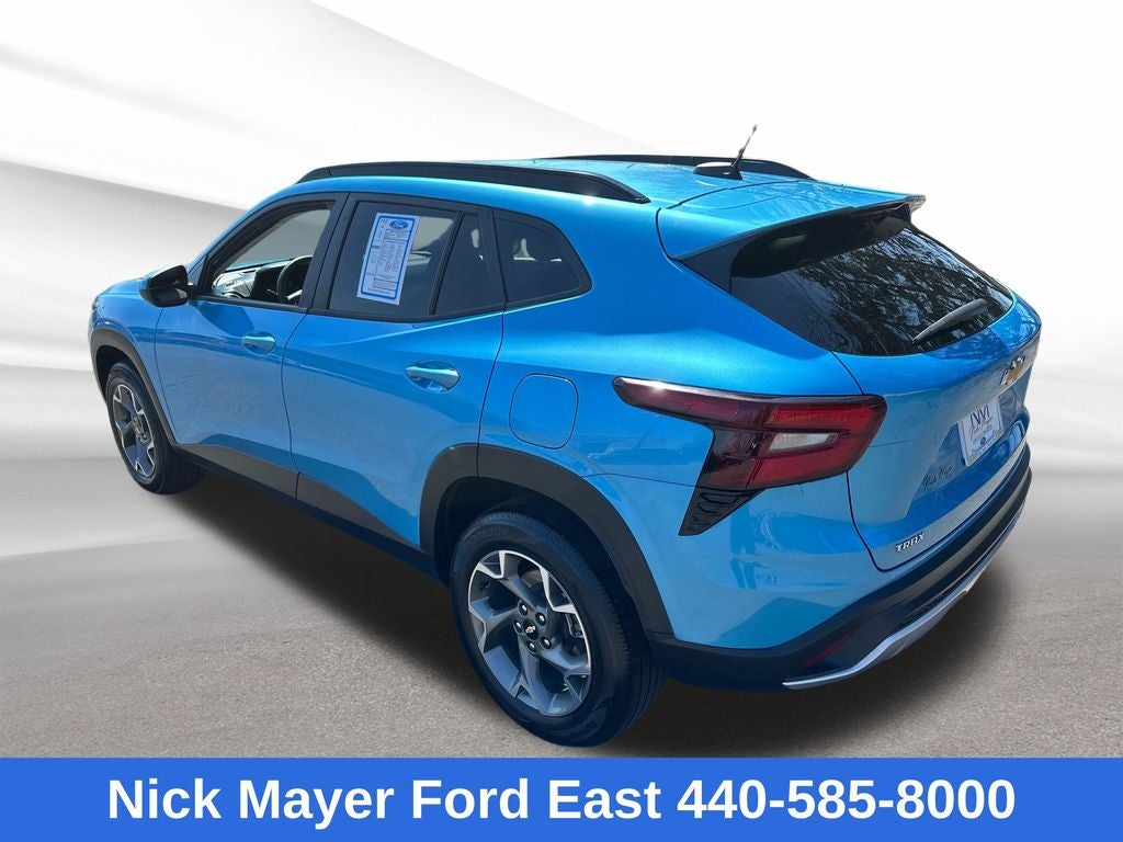 2025 Chevrolet Trax LT