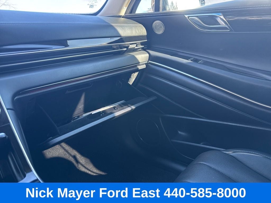 2025 Genesis GV80 2.5T