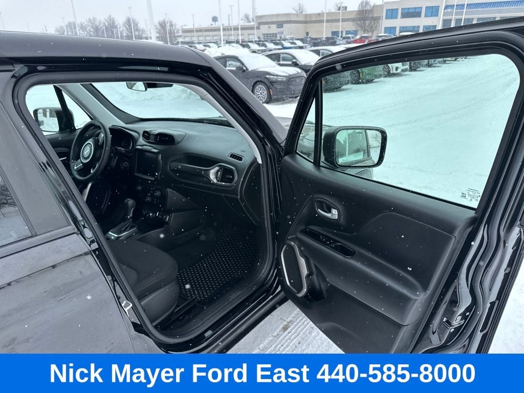 2023 Jeep Renegade Latitude