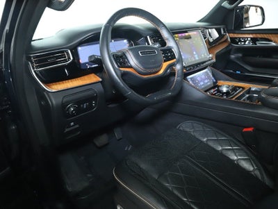2022 Jeep Grand Wagoneer Series III
