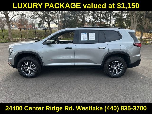 2024 GMC Acadia AT4
