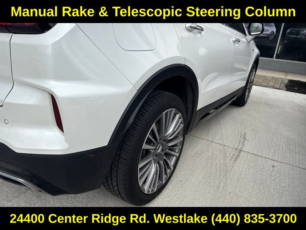 2024 Cadillac XT4 Premium Luxury