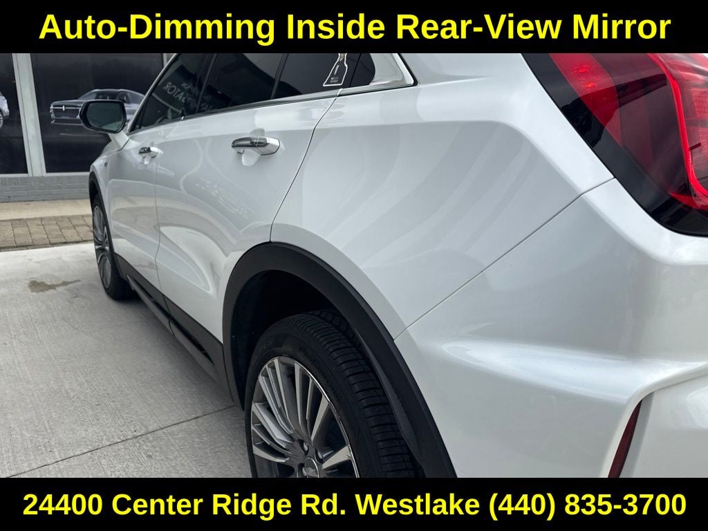 2024 Cadillac XT4 Premium Luxury
