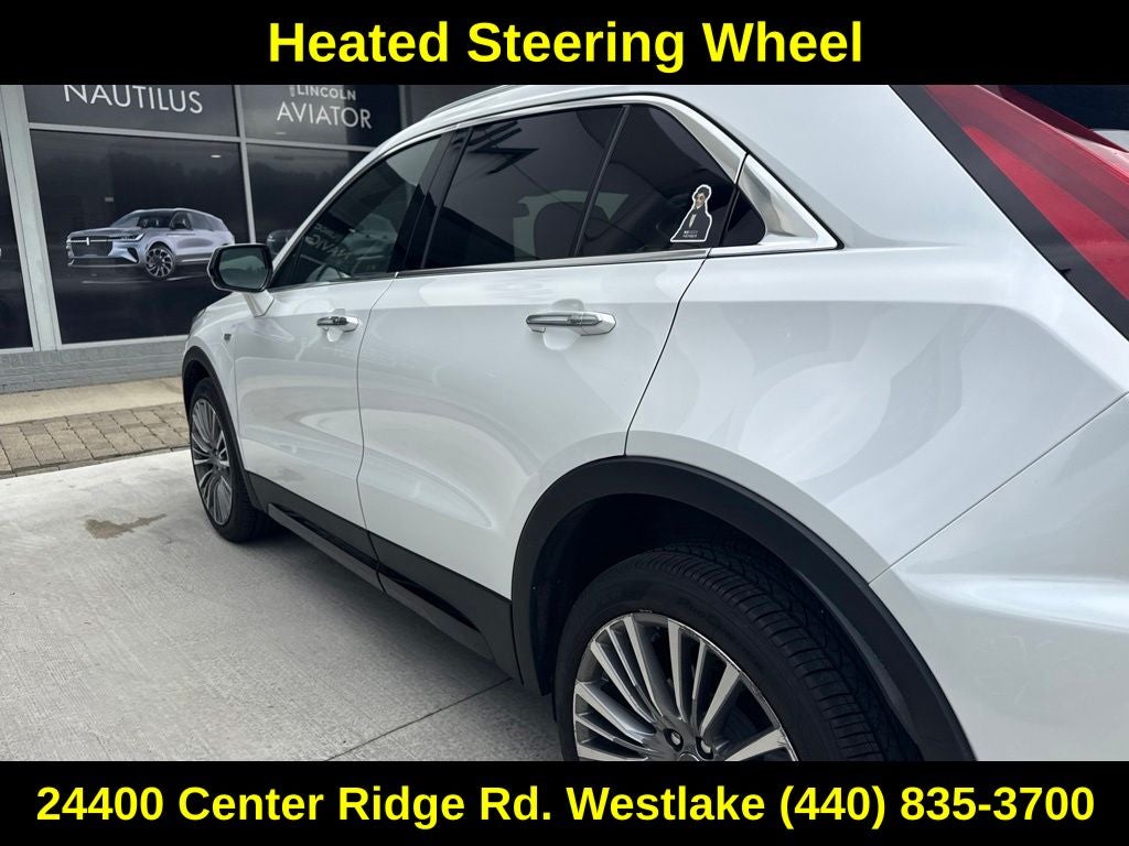 2024 Cadillac XT4 Premium Luxury